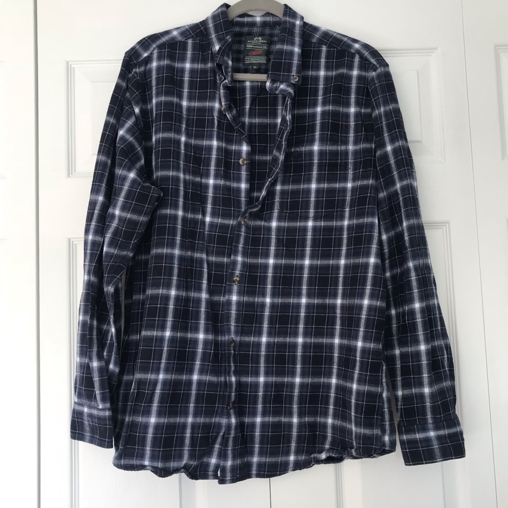 SOLD❗️RACING GREEN - blue plaid button up shirt